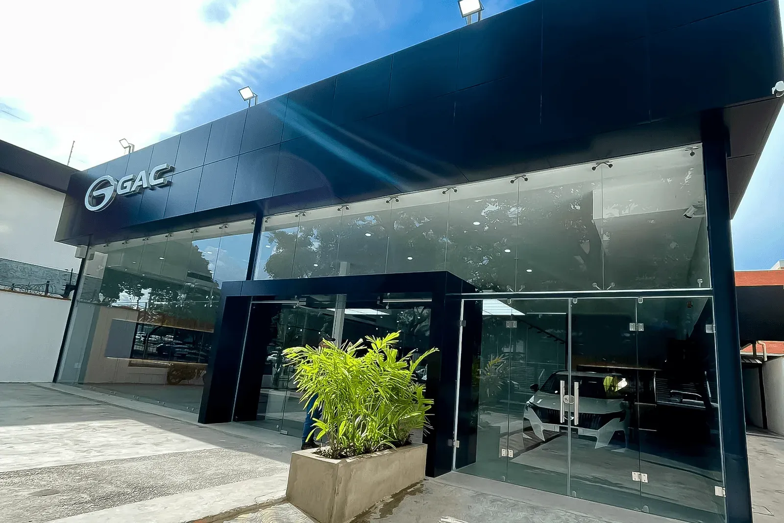 Fachada de GAC Barquisimeto, en Barquisimeto