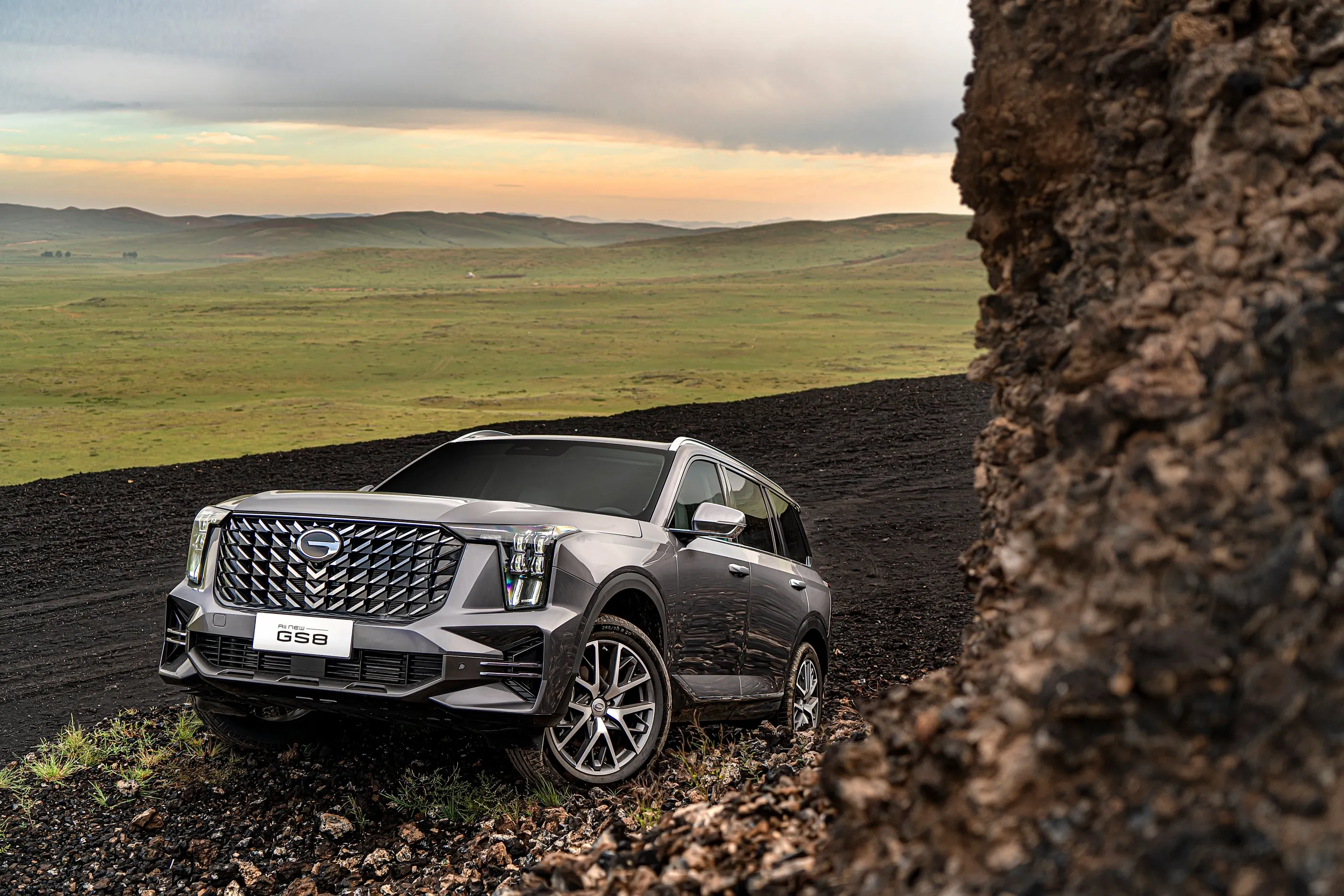 GS8: SUV futurista, deportivo, elegante